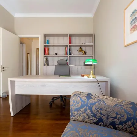 Le Boulevard * Corfu (city)